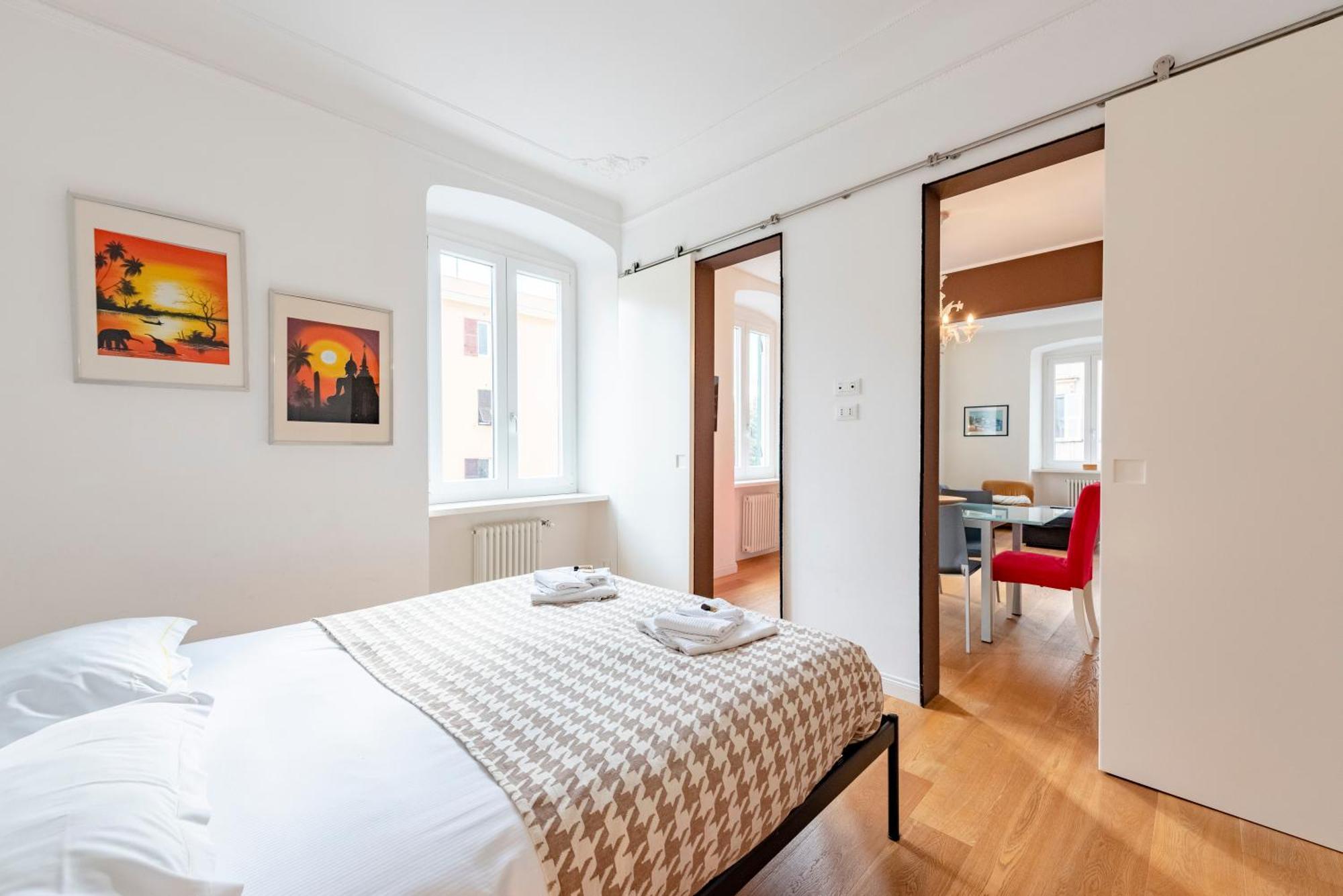 Joivy Family Friendly Apt For 6, Near Royal Palace Museum Генуа Екстериор снимка