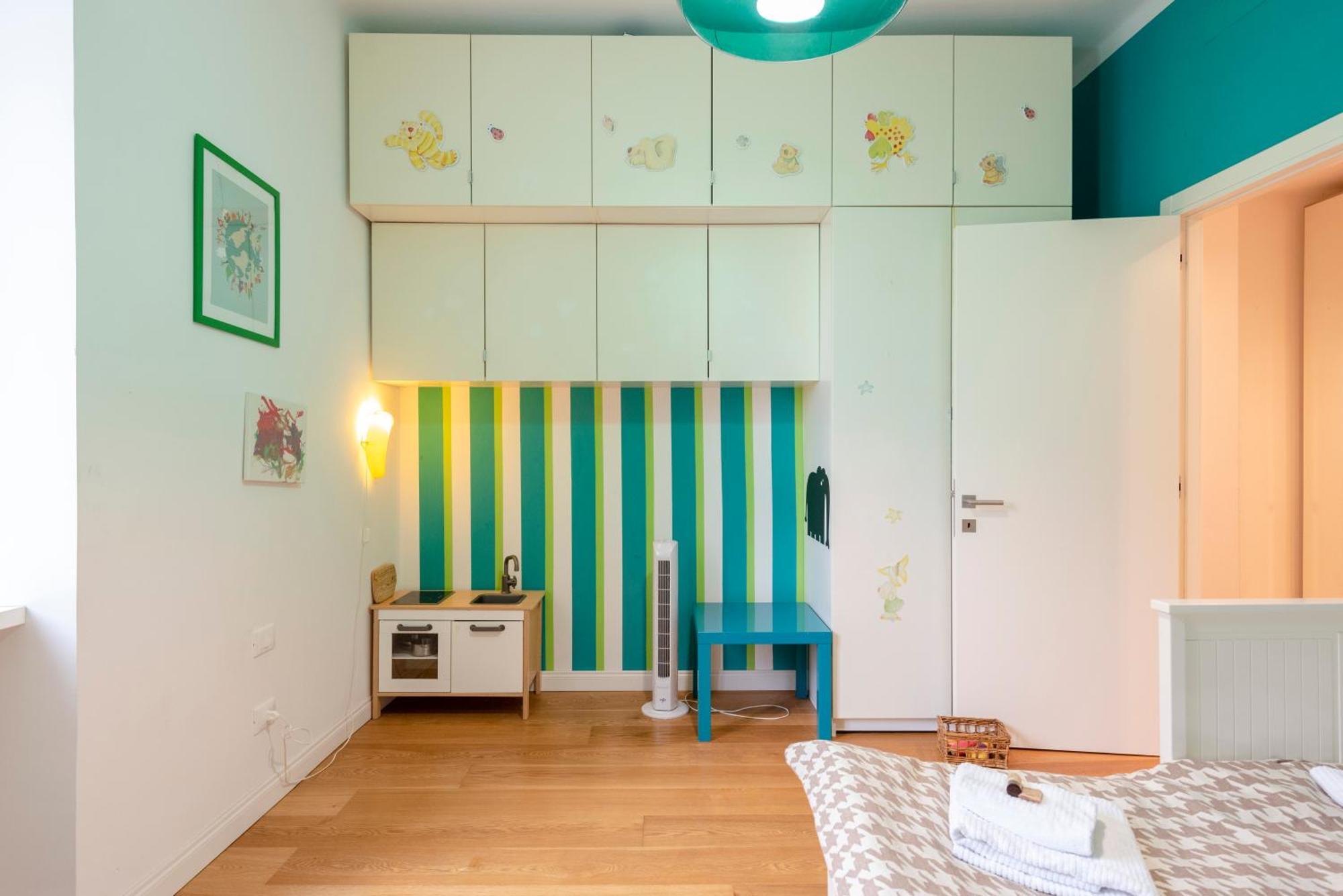 Joivy Family Friendly Apt For 6, Near Royal Palace Museum Генуа Екстериор снимка